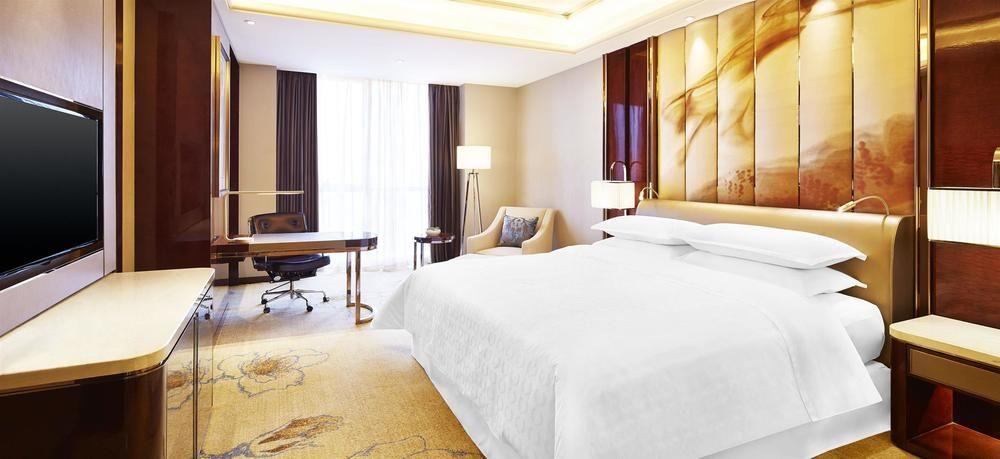 Sheraton Grand Zhengzhou Hotel Buitenkant foto