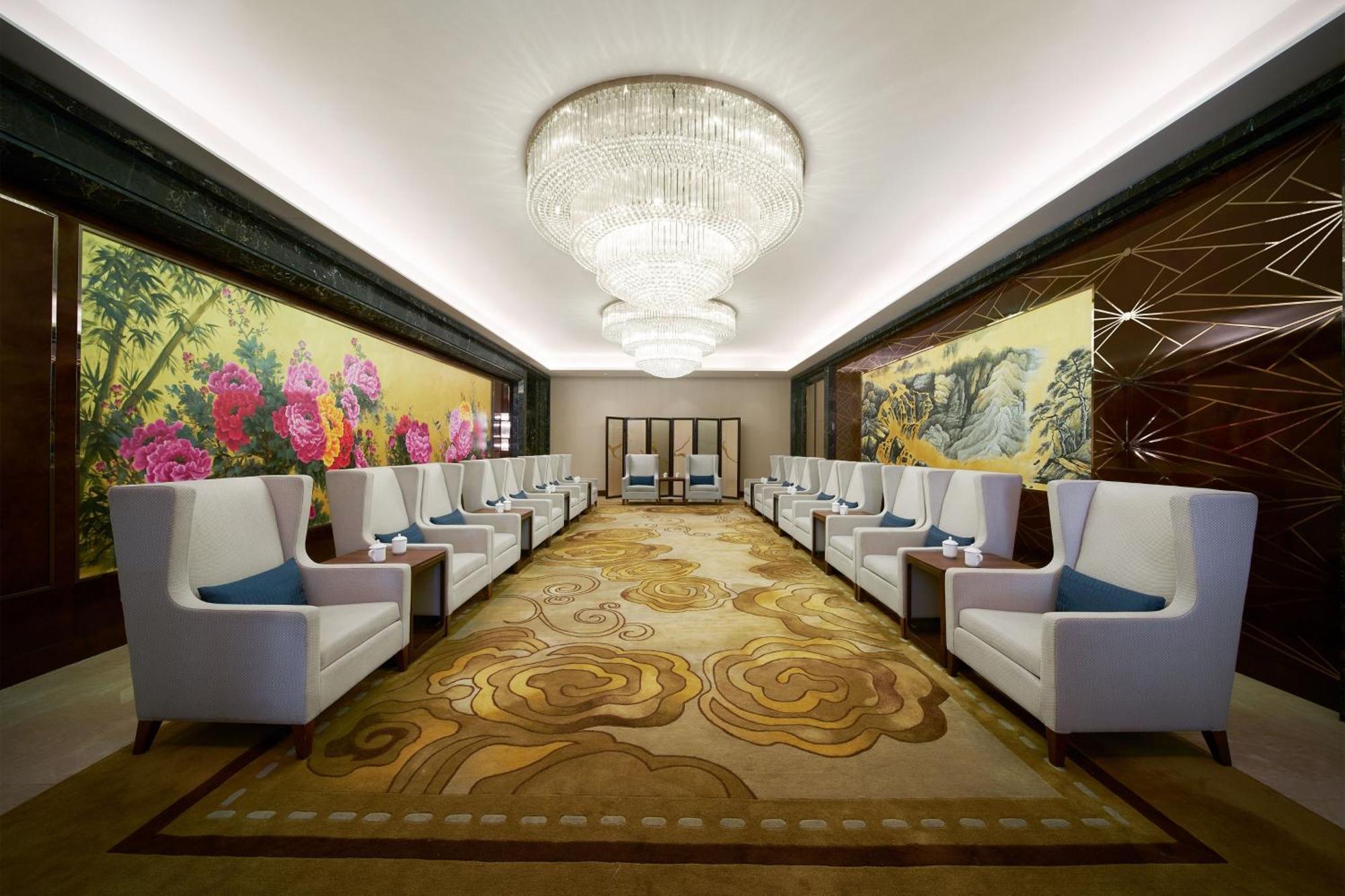 Sheraton Grand Zhengzhou Hotel Buitenkant foto