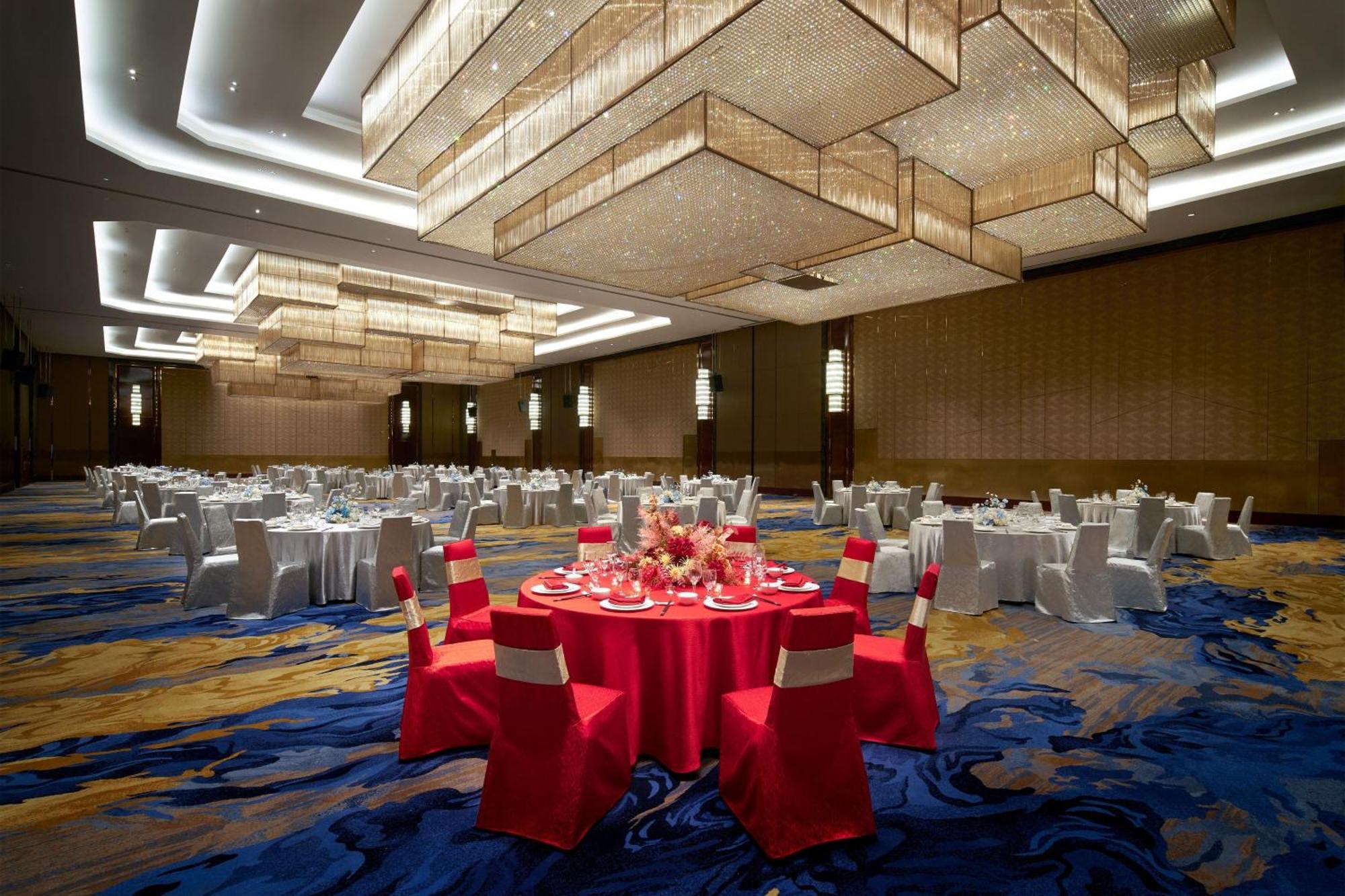 Sheraton Grand Zhengzhou Hotel Buitenkant foto