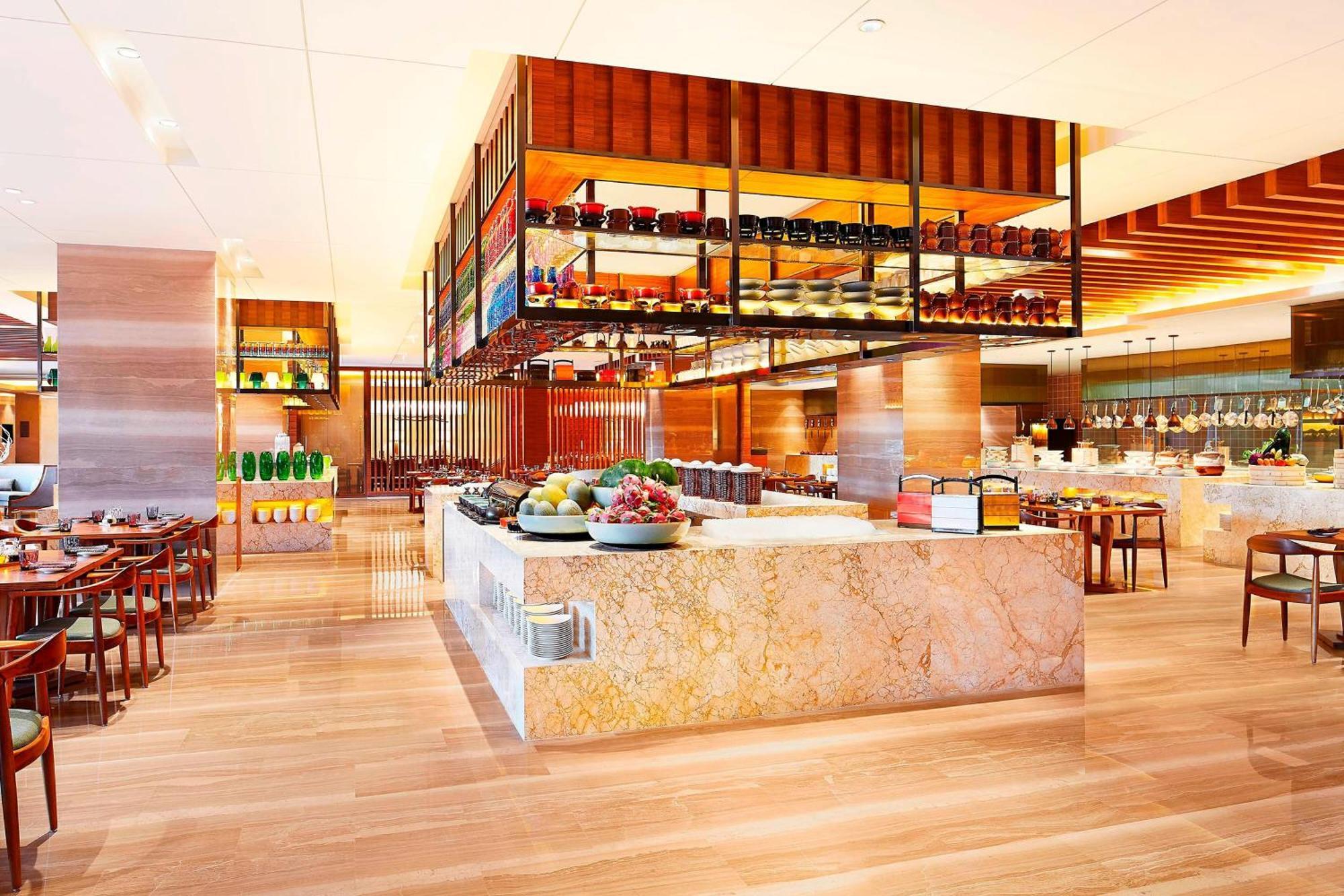 Sheraton Grand Zhengzhou Hotel Buitenkant foto