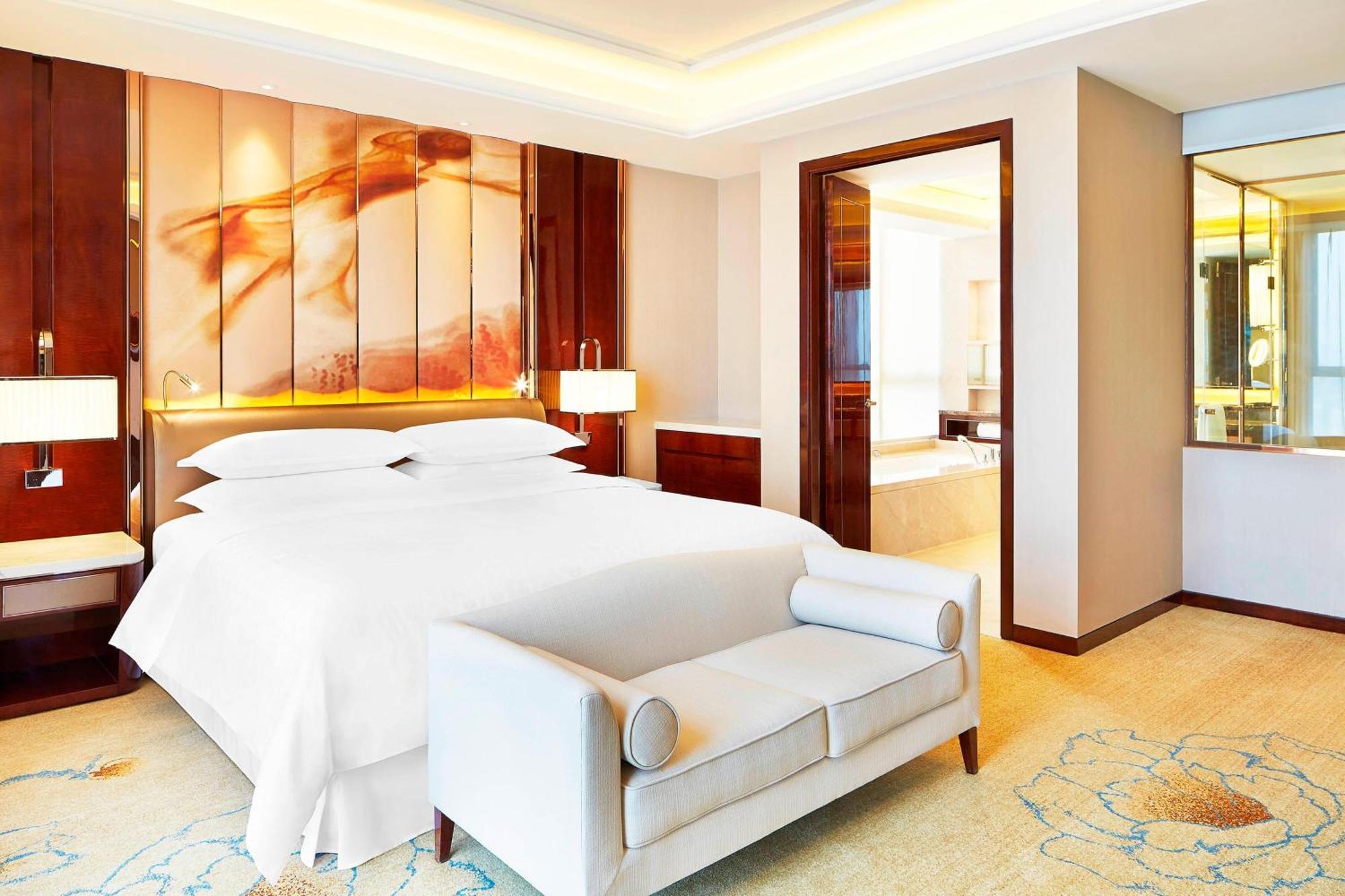 Sheraton Grand Zhengzhou Hotel Buitenkant foto