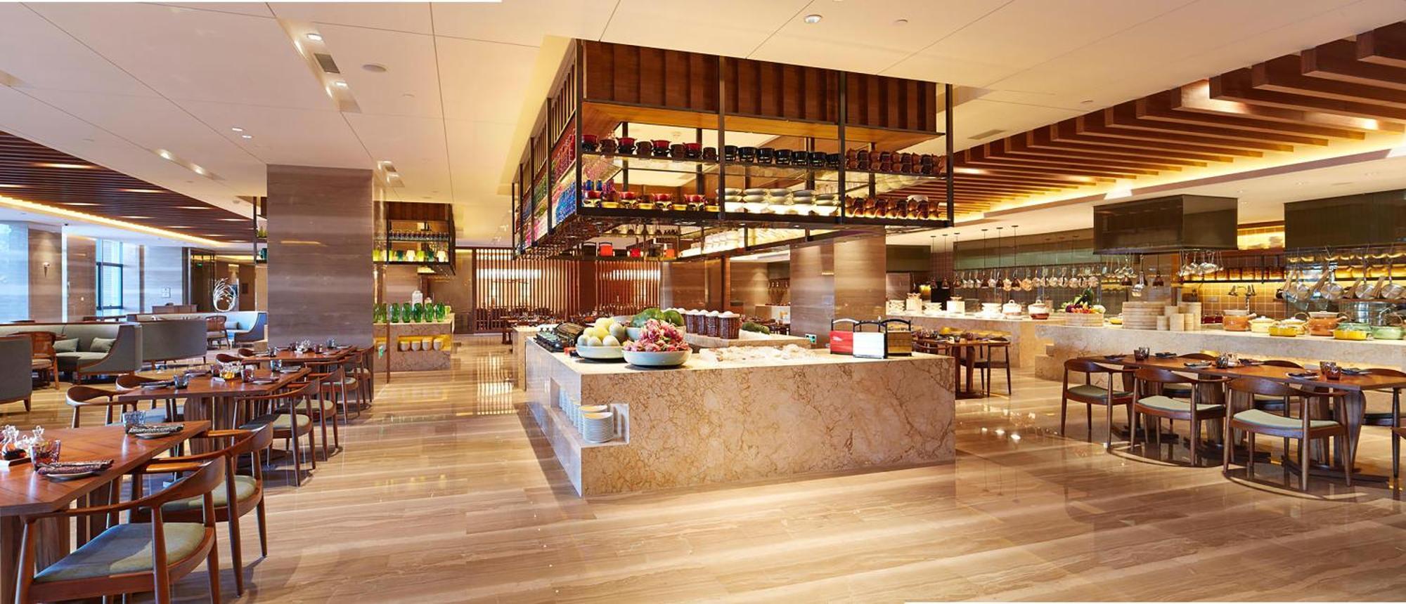 Sheraton Grand Zhengzhou Hotel Buitenkant foto